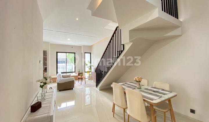 Rumah, 2 Lantai, SHM, Dekat Taman Kota, bisa Kpr,Termurah 2