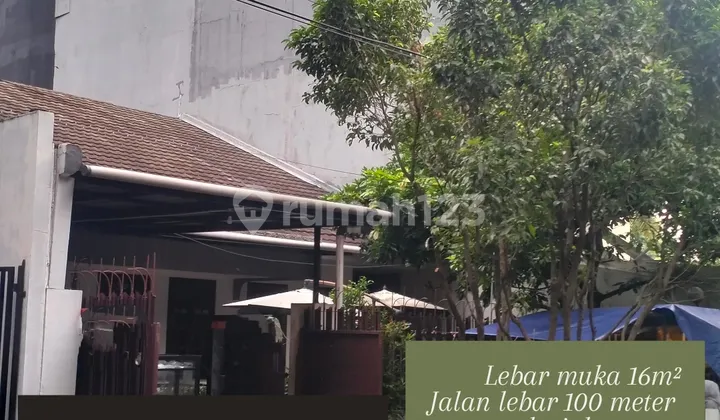Rumah Lama Di Daerah Strategis Senopati Jakarta Selatan