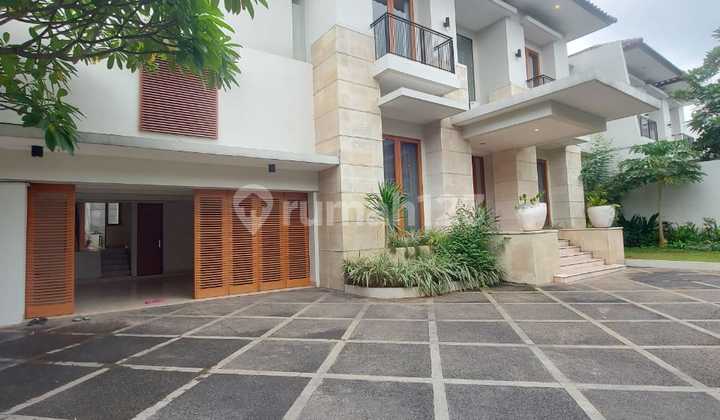 Rumah Mewah Siap Huni Di Kemang Jakarta Selatan Rumah Bagus SHM di Kemang