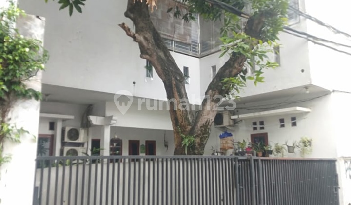 Boarding House 24 Doors Fully Occupied Continuously Near Pondok Labu Campus South Jakarta