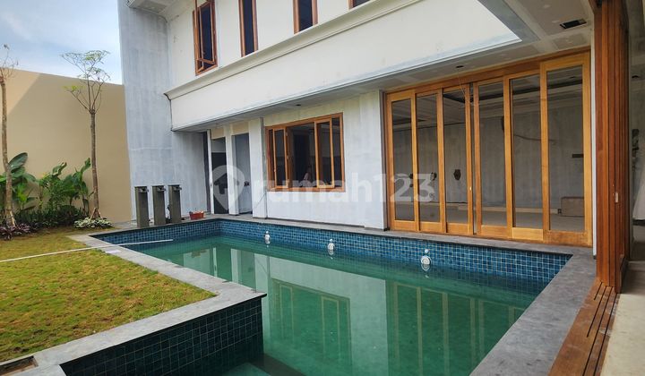 Luxury New Tropical Style House in Kemang South Jakarta Beautiful House with SHM in Kemang
