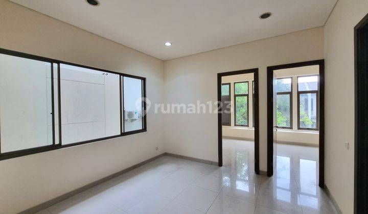 Rumah Luxmore, Greenwich, Bsd City, Dekat Gerbang Cluster 2