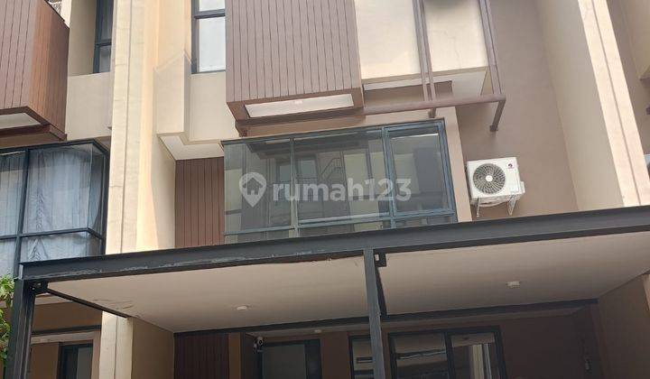 Rumah Impresahaus R, Tabebuya, Bsd City, 3 Lantai, Siap Huni, Full Furnish, Renovasi 2