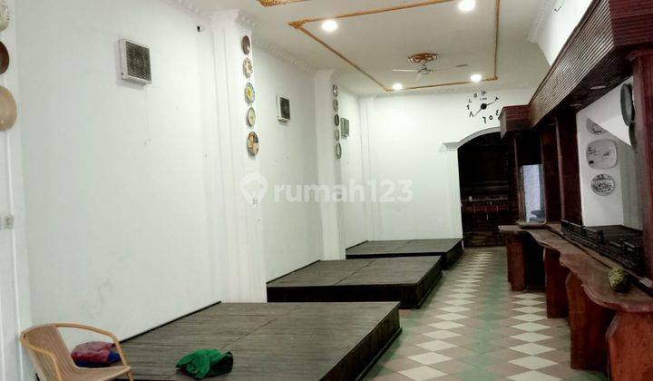 RUMAH JALAN IMAM BONJOL, HADAP JALAN RAYA, CIBODAS, TANGERANG, DESIGN CLASSIC 2