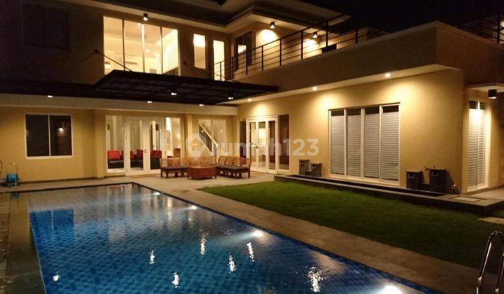 Rumah Alam Sutera Aruna, Hoek, Mewah, Elite, Baru Renovasi, Full Furnished, Swimming Pool 1