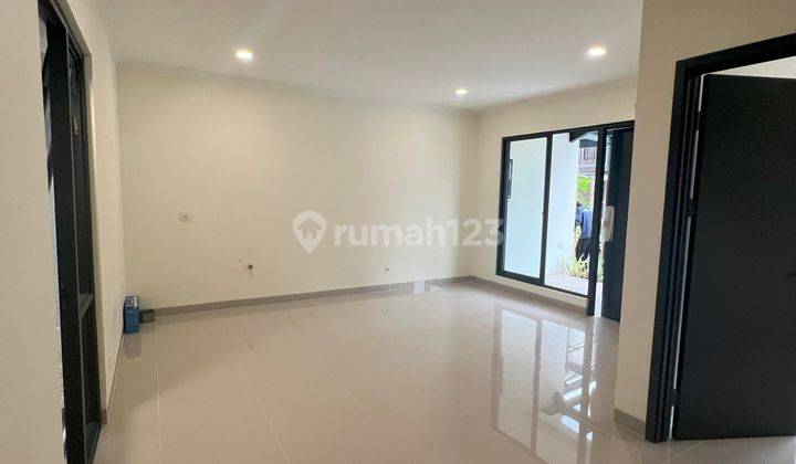 Rumah Cluster Leonora Termurah, Symphonia Gading Serpong, Rumah Baru, 3 Lantai, Konsep Attic, Dekat Club House, Turun Harga 1