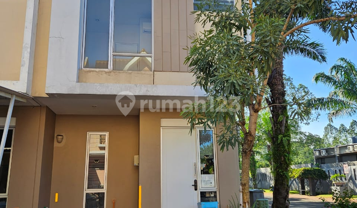 Rumah Hoek Milano Village Paramount Gading Serpong 2 Lantai Unfurnished