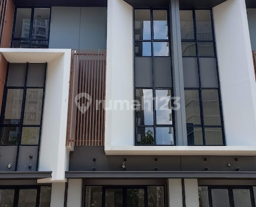 For Rent New Ruko Handover Akasa Promenade BSD 3 Floors Facing the Road For Rent New Ruko Handover Akasa Promenade BSD 3 Floors Facing the Road