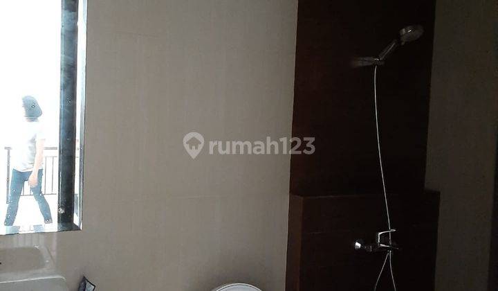 Rumah Precia, Eminent, Bsd City, 2 Lantai, Hadap Selatan 2