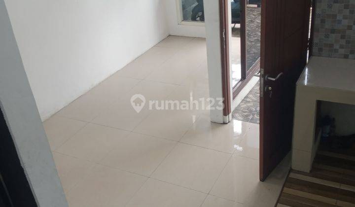 Dijual Rumah Buaran Barat, Samping Perumahan Serpong Park, Bsd, Jelupang, Tangerang Selatan, 2 Lantai 2