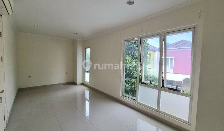 Rumah Cluster Thomson Termurah, Gading Serpong, 2 Lantai, Turun Harga, Semi Furnished, Master Bedroom Luas 2