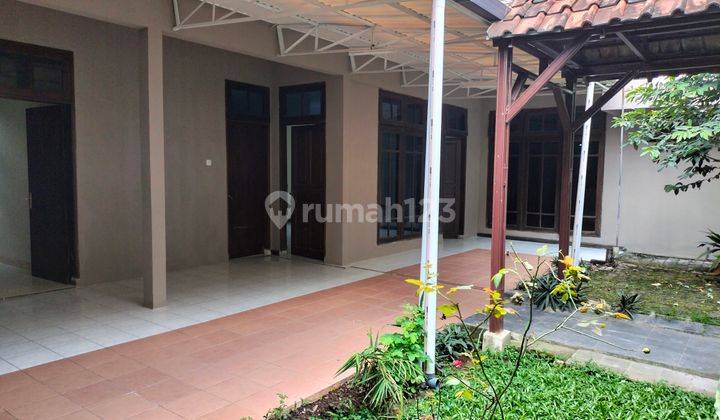 Rumah Hoek Murah Tengah Kota Dekat Sudirman, Kebun Raya, Jagorawi 5