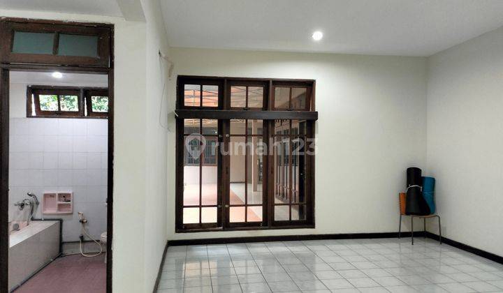 Rumah Hoek Murah Tengah Kota Dekat Sudirman, Kebun Raya, Jagorawi 12