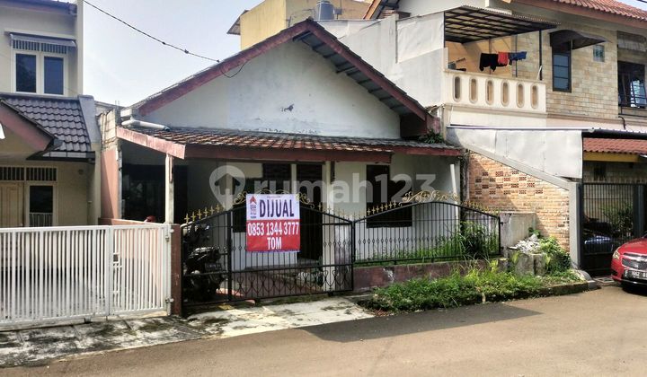 Affordable Homes in Bogor Country with Front Public Facilities, Borr Access, and Yasmin Culinary Options.