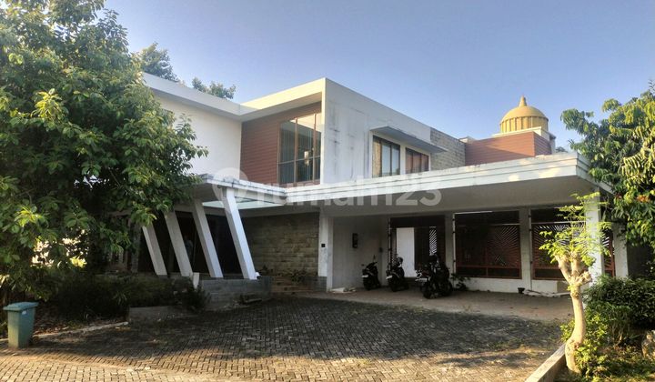 Rumah Hoek Mewah Murah Kemang Pratama Regency Ada Kolam Renang