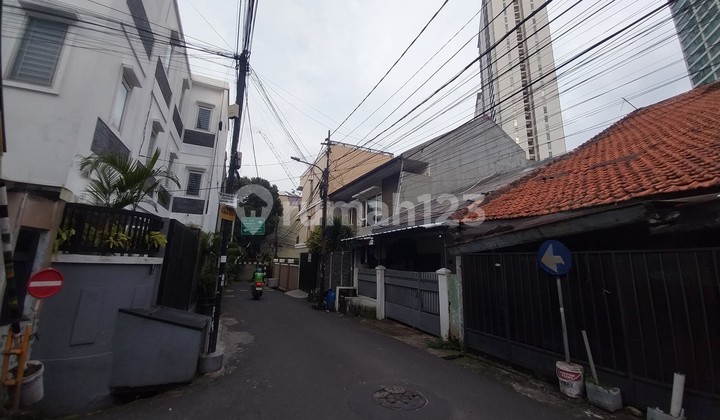 Setiabudi House Jakarta 2
