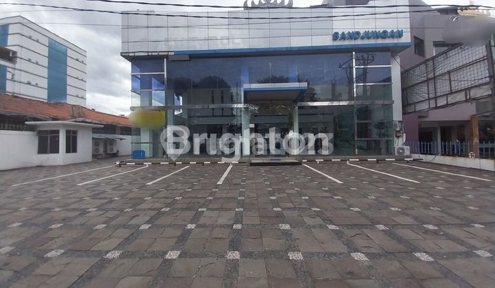 Show Room & Bengkel Raden Intan Bandar Lampung