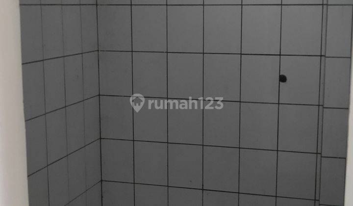 Ruko 2.5 Lantai Lokasi Strategis Pinggir Jalan Raya di Wibawa Mukti Jati Asih Bekasi 15