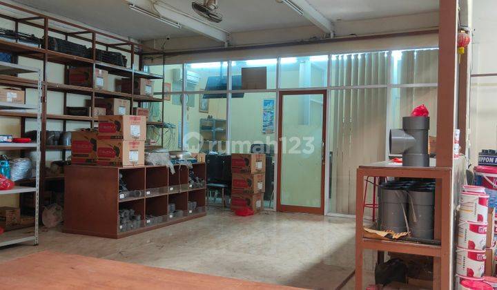 Gudang dan Kantor Bangunan Kokoh Konstruksi Baja Lokasi Pinggir Jalan Raya Agus Salim Bekasi Timur 10