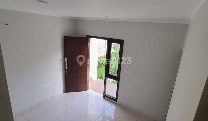 Rumah Cantik Model Modern Minimalis 2 Lantai Cluster Olive di Summarecon Bekasi 4