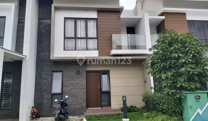 Rumah Cantik Siap Huni Jual Cepat Cluster Olive di The Orchard Summarecon Bekasi 1