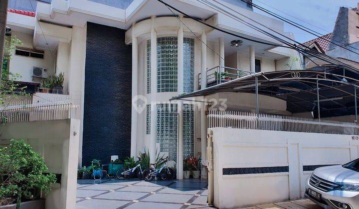 Rumah Hook Cantik Mewah Luas Full Furnish Lokasi Strategis Belakang Mall Kelapa Gading Jakarta Utara 1