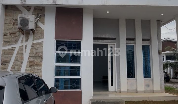 Bebas Banjir, Rumah, 2 Lantai, SHM, Dekat Akses Bus Kota, Ada di Lingkungan Islami di Tengah Kota Lampung 2