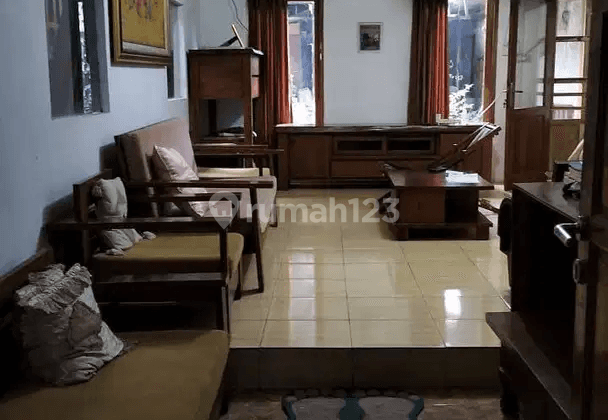 Rumah Ex Workshop dan Gudang Furniture di Mustikasari, Bekasi 1