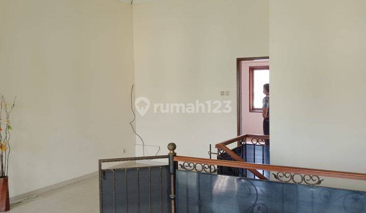Rumah Tengah Kota Semarang di Puri Anjasmoro, Dekat Bandara 6