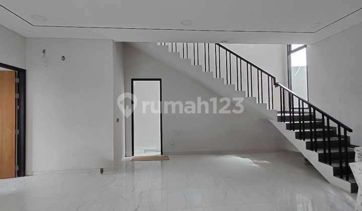 Rumah Siap Huni di Stonen Papandayan Dekat Maria Regina School 2