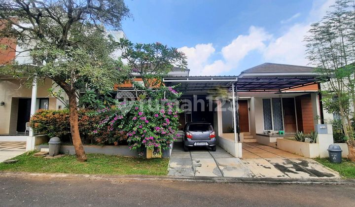 Rumah Bagus SHM di Ivy Park Bsb City, Semarang Dekat Danau