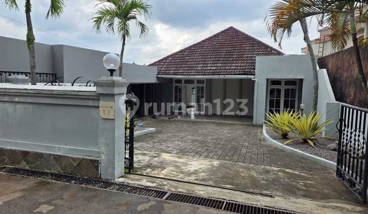 1-Story Ready-to-Occupy House in Galunggung Near Health Facilities 1
