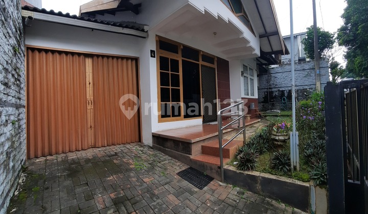Rumah Furnished Bagus SHM Bukit Sari, Semarang dekat UNDIP  1