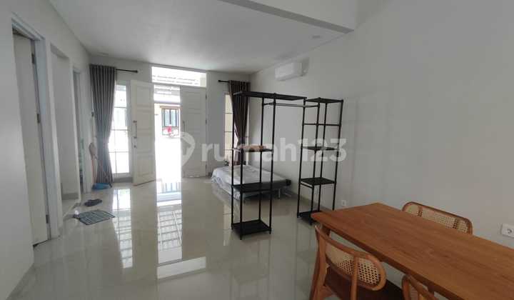 Ready-to-Live House in Citraland Complex