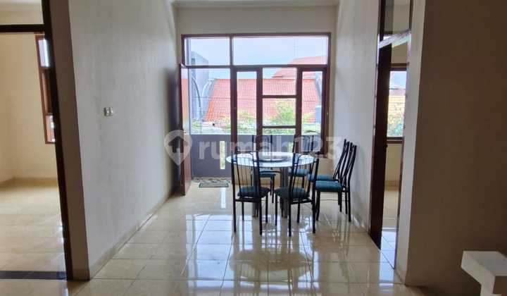 Rumah 2 Lantai Pusat Kota 2