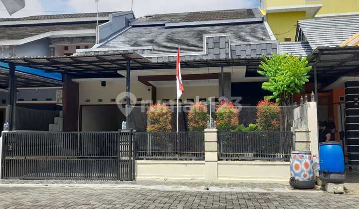 Rumah Siap Huni di Perumahan Sapphire Rumah Siap Huni di Perumahan Sapphire