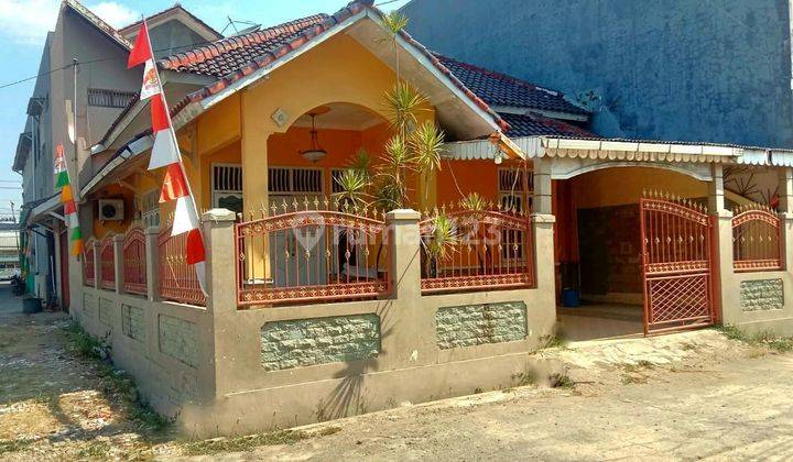 Rumah Dekat Swalayan Mutiara Cahaya Mejasem 1