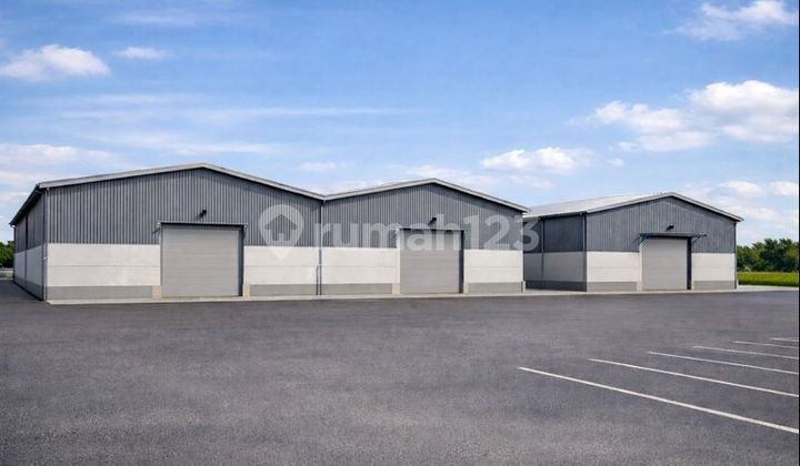 Gudang Baru Zona Industri