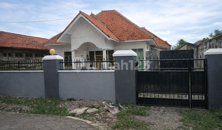 Rumah Siap Huni Dekat Gor Tri Sanja 1