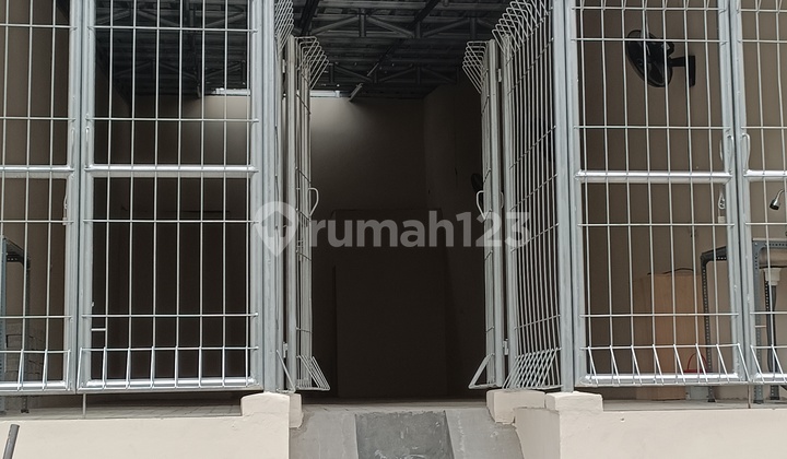 Siap Huni, Rumah, 1 Lantai, SHM, Dekat Tempat Ibadah, Bebas Banjir