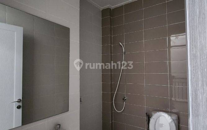 Ruko Baru di Boston Riverview Pik 2 , Tangerang 3