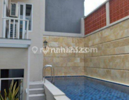 Rumah Disewakan 4 BR di Jl Guntur Setia Budi, Jakarta Selatan 3