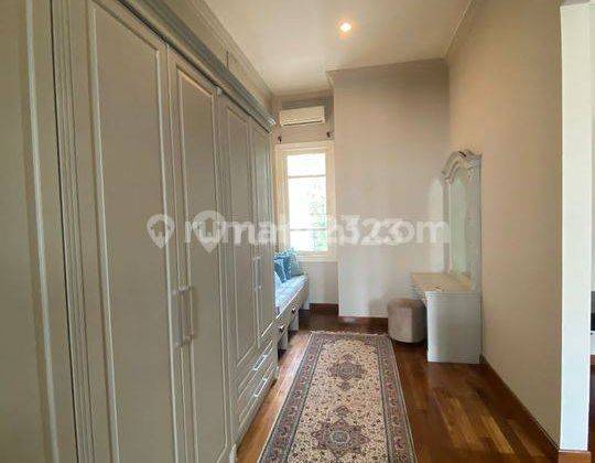 Rumah Mewah Disewakan 4 BR Di Tulodong Kebayoran Baru Jakarta Selatan 7