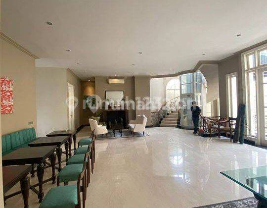 Rumah Mewah Disewakan 4 BR Di Tulodong Kebayoran Baru Jakarta Selatan 9