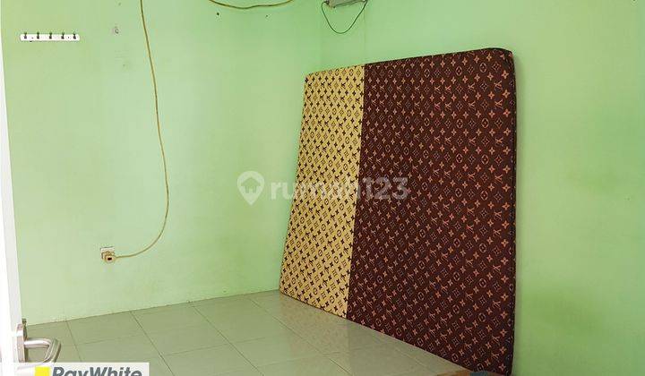 Rumah Terawat di area Prime Hayam Wuruk dekat Harmoni 12