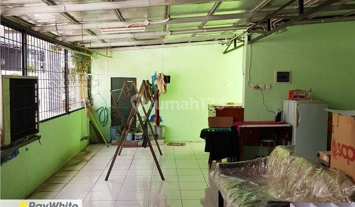 Rumah Terawat di area Prime Hayam Wuruk dekat Harmoni 14