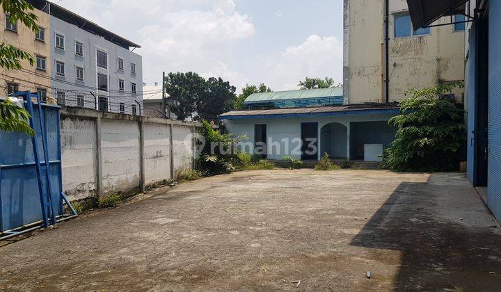 Gudang Siap Pakai di Komplek Pergudangan Semanan