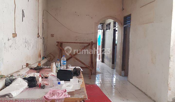 Rumah 1,5 Lantai Cukup Luas Masuk Gang Motor Perlu Renovasi 7