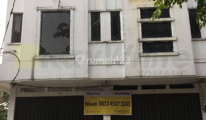 Ruko Gandeng Parkiran Luas Siap Pakai di Duri Kosambi