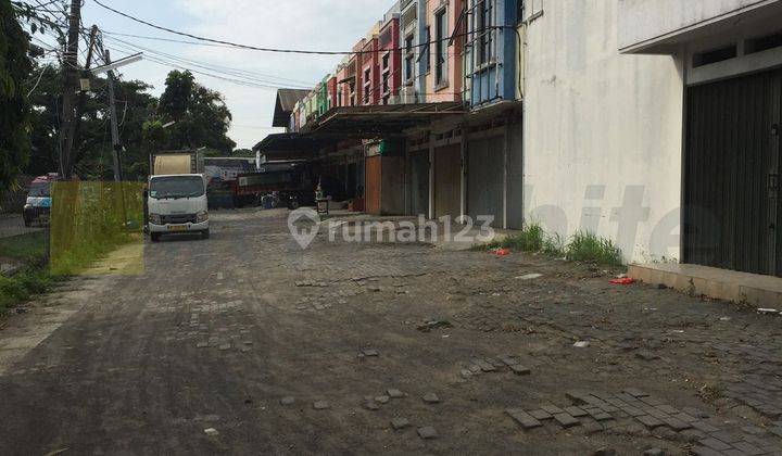 Ruko Gandeng Parkiran Luas Siap Pakai di Duri Kosambi
